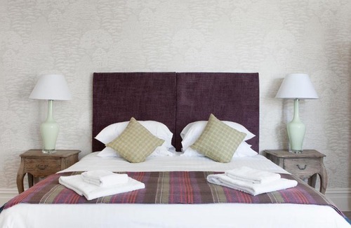Canford Cliffs Hotel | Inn in the Park
