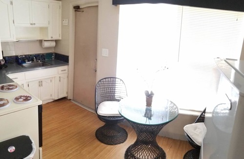 Harbordale House | Inn Leather Guest House - Male Only LGBT