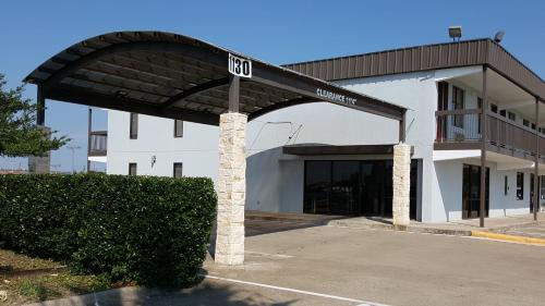 Rockwall Hotel | Inn Of Rockwall