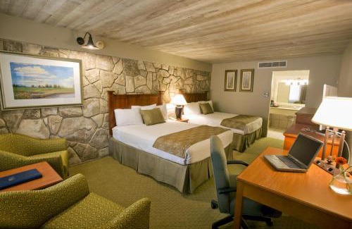 Kerrville Hotel | Inn of the Hills Hotel and Conference Center