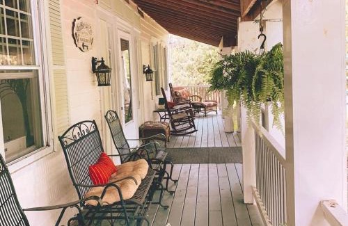 Mayfield Bed & Breakfast | Inn on Great Sacandaga Lake