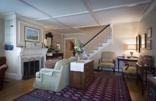 Ogunquit Bed & Breakfast | Inn on Shore Road