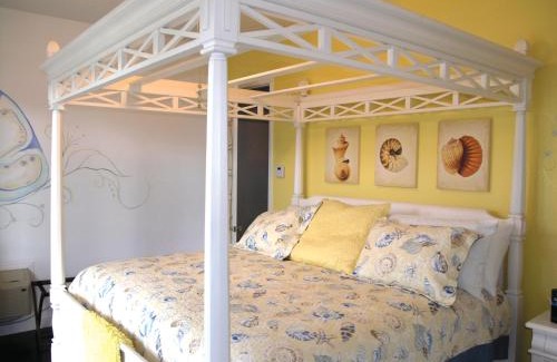 New Smyrna Beach Bed & Breakfast | Inn on the Avenue
