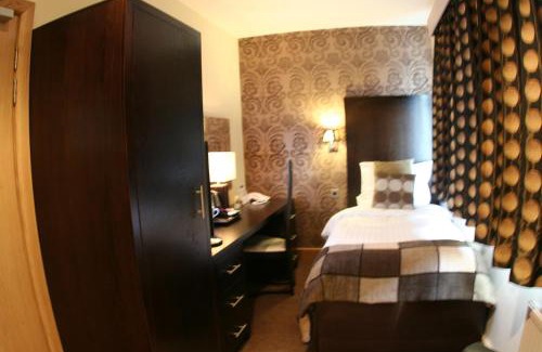 Lytham St. Anne's Hotel | Inn On The Prom At The Fernlea Hotel