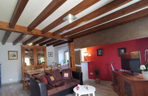 Sanssac-l'Eglise House | Inn Sanssac-l'Église, 2 bedrooms, 4 people