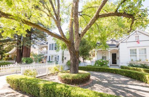 St. Helena Bed & Breakfast | Inn St Helena