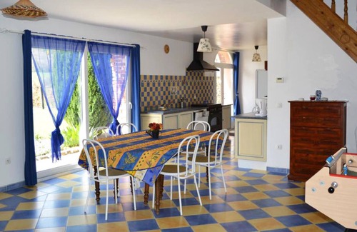 Torcy-le-Grand House | Inn Torcy-Le-Grand, 3 bedrooms, 8 people