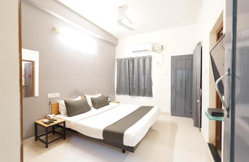 Porur Hotel | Inn34 By Blessings Hospitality - Porur Near DLF