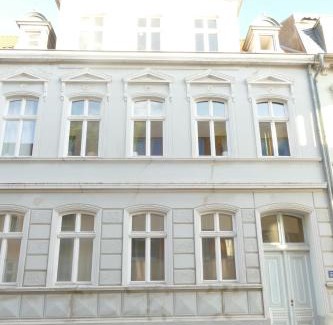 Greifswald Apartment | Innenstadt - 110m2 wunderschöner Altbau am Landesmuseum mit 3 Schlafzimmern und 2 Bädern
