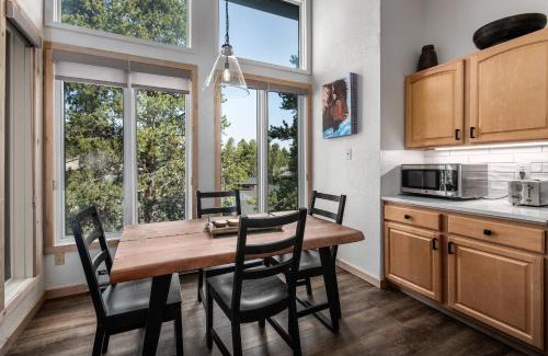 Warrior's Mark House | Inner Circle 15 Serenity Condo Great Breck Location