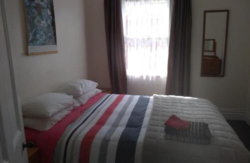 Gisborne House | Inner City Cottage