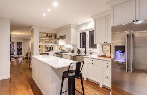 Killarney House | Inner City Fireside Retreat