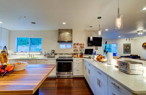 Manitou Springs Historic District Bed & Breakfast | INNhale Bed&Brunch in Manitou Springs