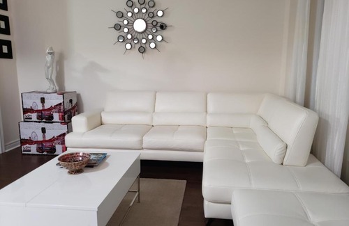 Alcona House | Innisfil Cove
