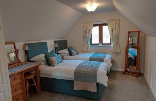 Eyam Bed & Breakfast | Innisfree Cottage