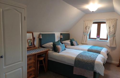 Eyam Bed & Breakfast | Innisfree Cottage