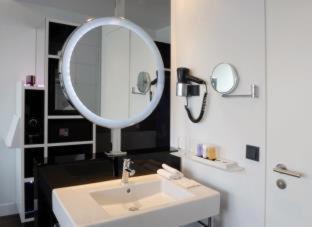 Hafen Hotel | INNSiDE by Meliá Düsseldorf Hafen