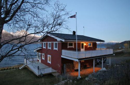 Harstad House | Innsletta holiday home