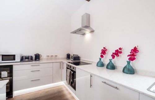 York Cottage | Innvigour Bespoke House - sleeps 20 guests in 6 bedrooms