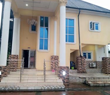 Umuezee Ezuhu Nguru Apartment | Inomina Global Hotels