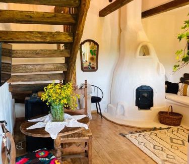 Bezdead Bed & Breakfast | Inside, The Village- Wooden Hideaway