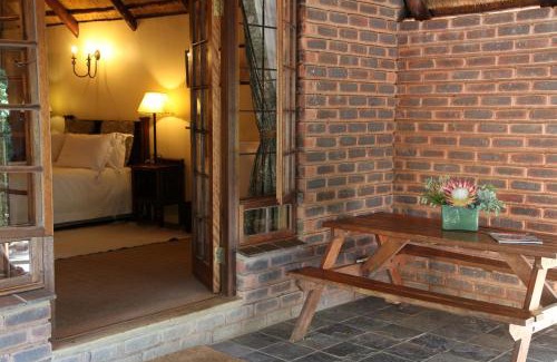 Mid Illovo Cabin | iNsingizi Lodge