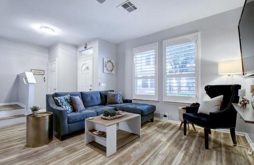 North San Antonio - SAT House | Inspiration - A Birdy Vacation Rental
