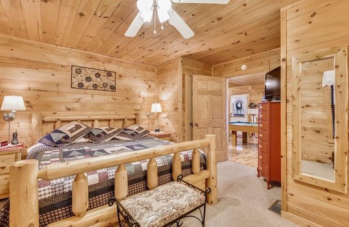 Gatlinburg - Pigeon Forge House | Inspiration Point 1 Bedroom 1 Bathroom Cabin