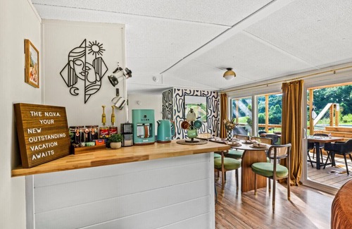 Sevierville House | Insta-Fab Mod + Murals + Cowboy Pool