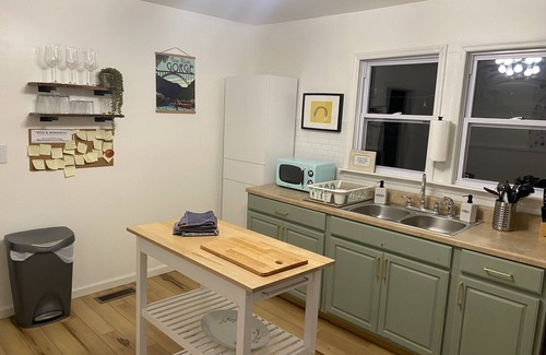 Summerlee House | Insta Worthy + 10 min to NRGNP+ Pets Welcome