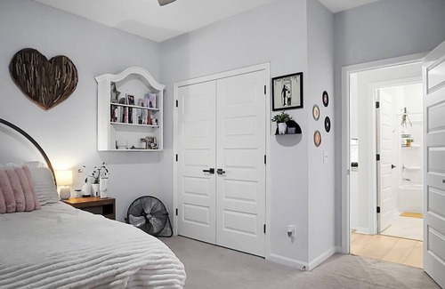 Moncks Corner House | Insta Worthy Pet Friendly 6 Bed Near Charleston Home With Fishing Pond Access