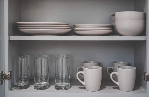 Old Town Alexandria Apartment | Insta-worthy Studio w/Amenities, King St: .1 mi