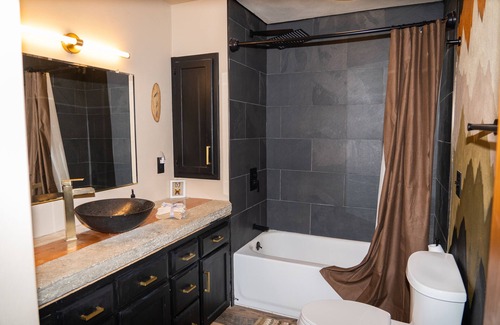 Forest Junction Other | Instagramable farmhouse, barn wedding venue, 33 mins to Lambeau!