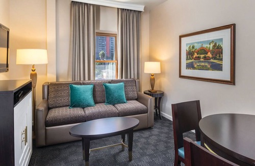 East Village Resort | Instant Booking 30% off - WorldMark Balboa Park (1 Bedroom with Queen Bed)