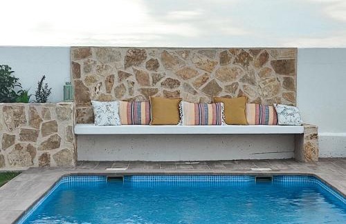 Belmonte House | Insula Barataria