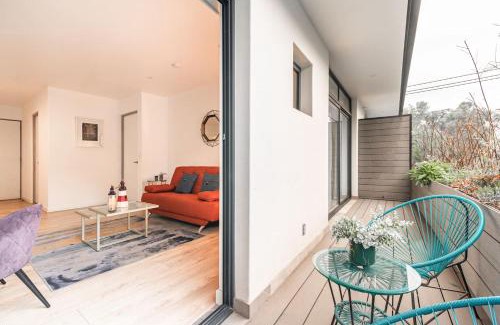 San Jose Insurgentes Apartment | Insurgentes Area Apt Balcony, Outdoor Lounge