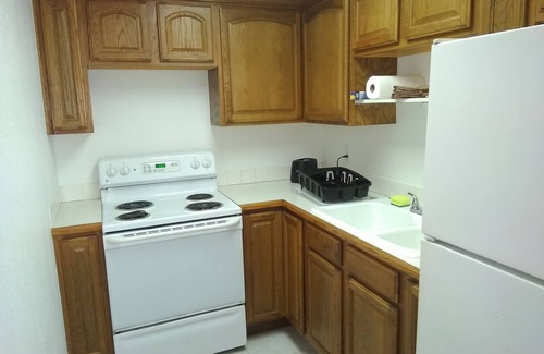 Tropic House | Inter-Coastal 2 Apts. within Villa, heated pool & waterfront, sleeps 9