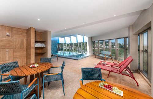 Saco Grande Hotel | Intercity Portofino Florianópolis