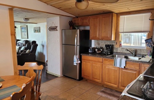 Oak Hill House | INTERCOASTAL WATERFRONT 3 BEDROOM WITH DOCK AND LAUNCH