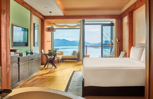 Chun'an Hotel | InterContinental One Thousand Island Lake Resort by IHG