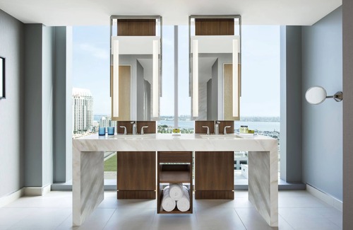 Columbia Hotel | InterContinental San Diego by IHG