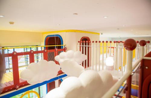 Nanshan Hotel | InterContinental Shenzhen by IHG - OCT Metro Station, All Rooms Featuring Balcony from 55 sqm, 10,000 sqm Garden with Beach and Outdoor & Indoor Swimming Pool, Joy Kids Utopia Theme Club