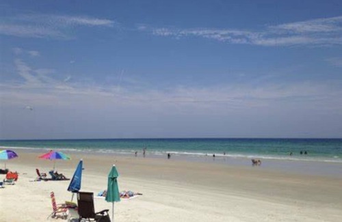 Edgewater Apartment | Intercostal paradise 🐬 🏖️ Romantic getaway🏝️