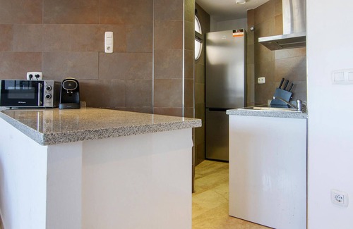 Puzol Apartment | Interesting vacation apartment with special cut awaits you near the beach.