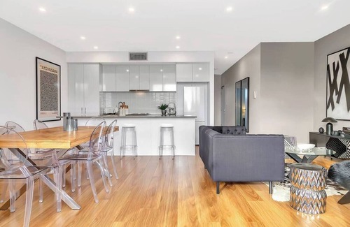 Plympton Apartment | Interior Designed Art Haven between City and Beach