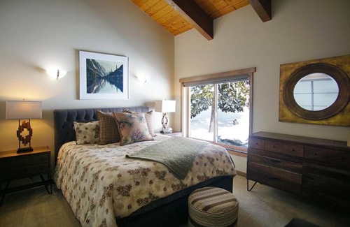 June Lake Apartment | Interlaken 36