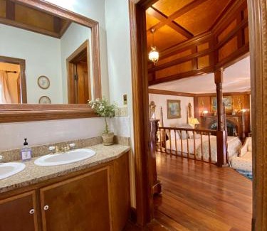 Hogansville Bed & Breakfast | Intermission Hogan House