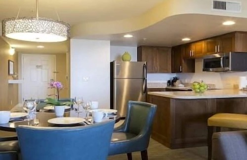 Carlsbad Resort | Internal > 000-CAR-IND-SEA-2BD
