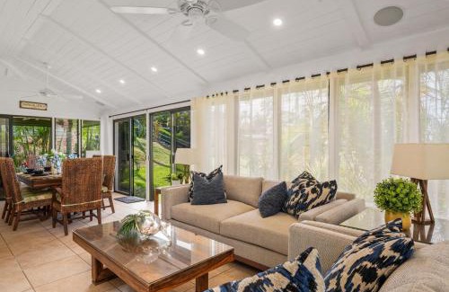 Kaanapali House | International Colony Club 37 · ICC 37 Remodeled Hawaiian Cottage