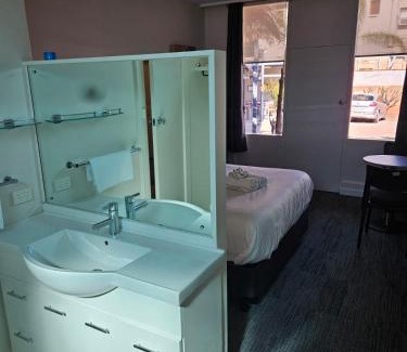 Port Pirie Hotel | International Hotel Motel